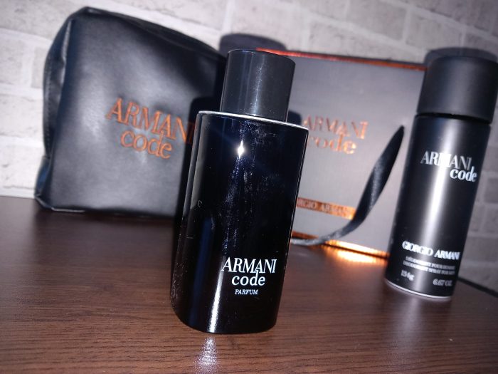 Мъжки Подаръчен Комплект - Armani Code Parfum 125ml